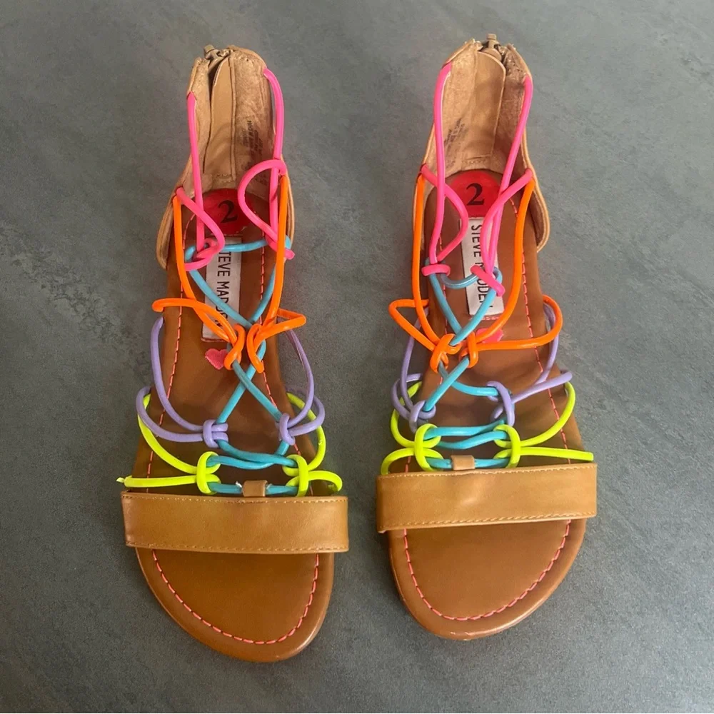 Steve Madden JTina Girls Size 2 Bright Rainbow Gladiator Sandals Back‎ Zip